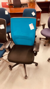 SOI Amplify Chair